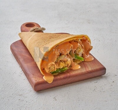 Crispy chicken crepe with melted cheese