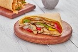 Grilled chicken crepe with pepper and vegetables