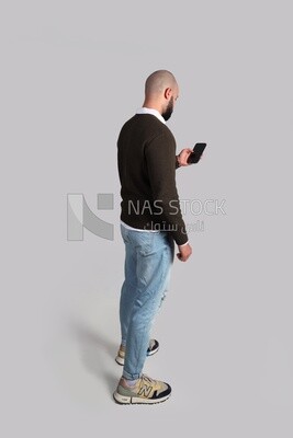man holding his smartphone