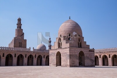 The minaret and the ablution fountain, in the Ibn Tulun Mosque