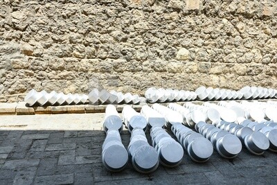 Group of pots made of aluminium