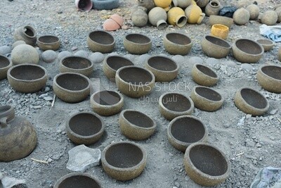 A set of pottery dishes