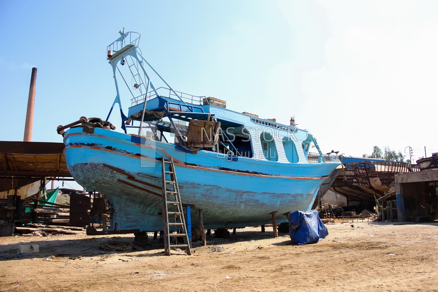 Old ship under repairing