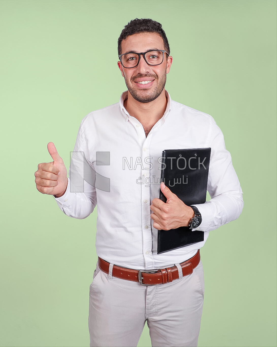 Photo of a handsome man with glasses and holding a paper clipboard, business development and partnerships, business meeting, Model