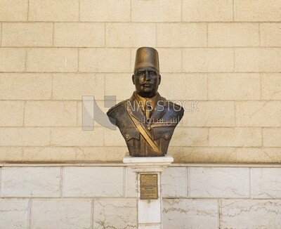 Statue of king fuad in abdeen palace, abdeen palace