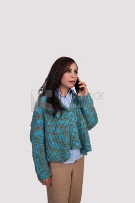 girl talking on the phone
