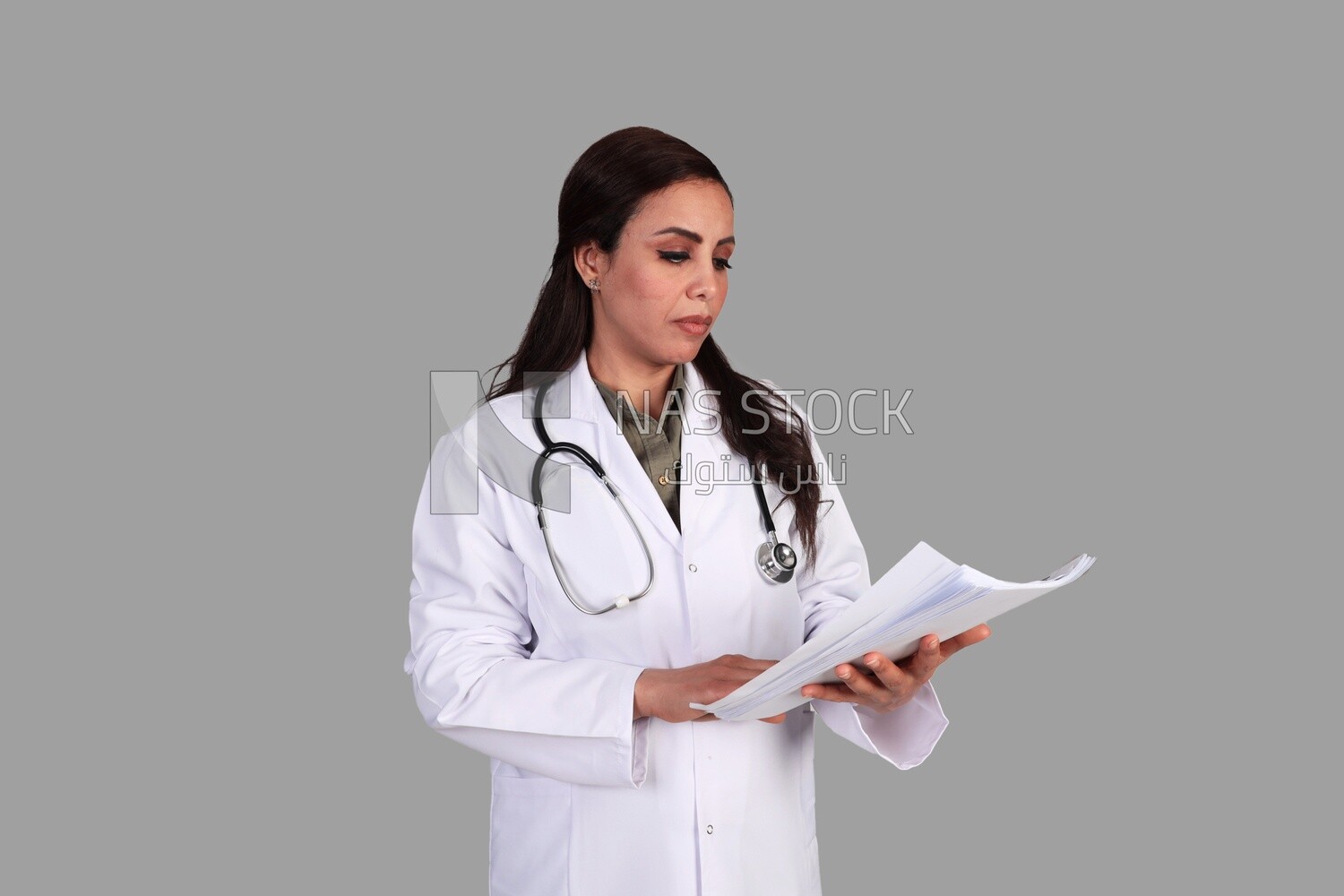 female doctor holding a patient's file