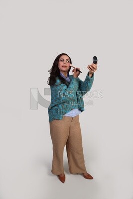 model who applies makeup