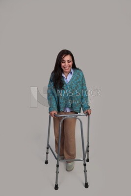 girl injured in her foot