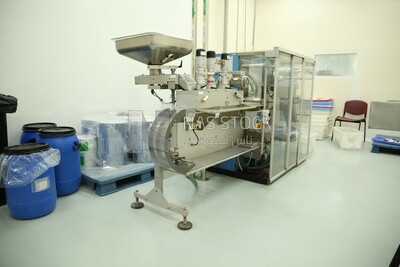 Machine in a pharmaceutical factory