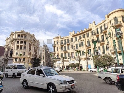 شوارع وسط البلد بالقاهرة.