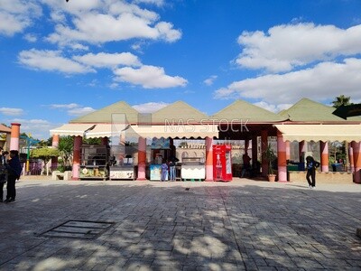 Dream park food court