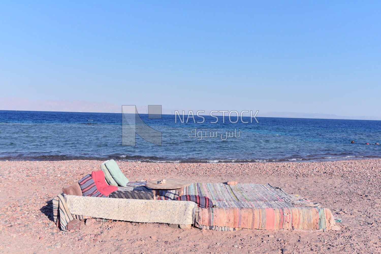 Place designated for sitting and relaxing in front of the sea