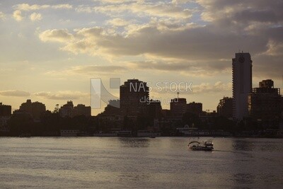 Picture showing the Sheraton Hotel overlooking the Nile River and the Nile boats
