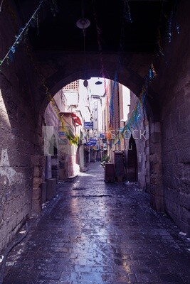 Al-Salihiya Neighborhood is the home of the precious stones