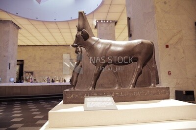 Statue of Hathor and Psammatic Treasury Supervisor, National Museum of Civilization, Cairo, Egypt