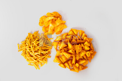 Delicious corn crackers