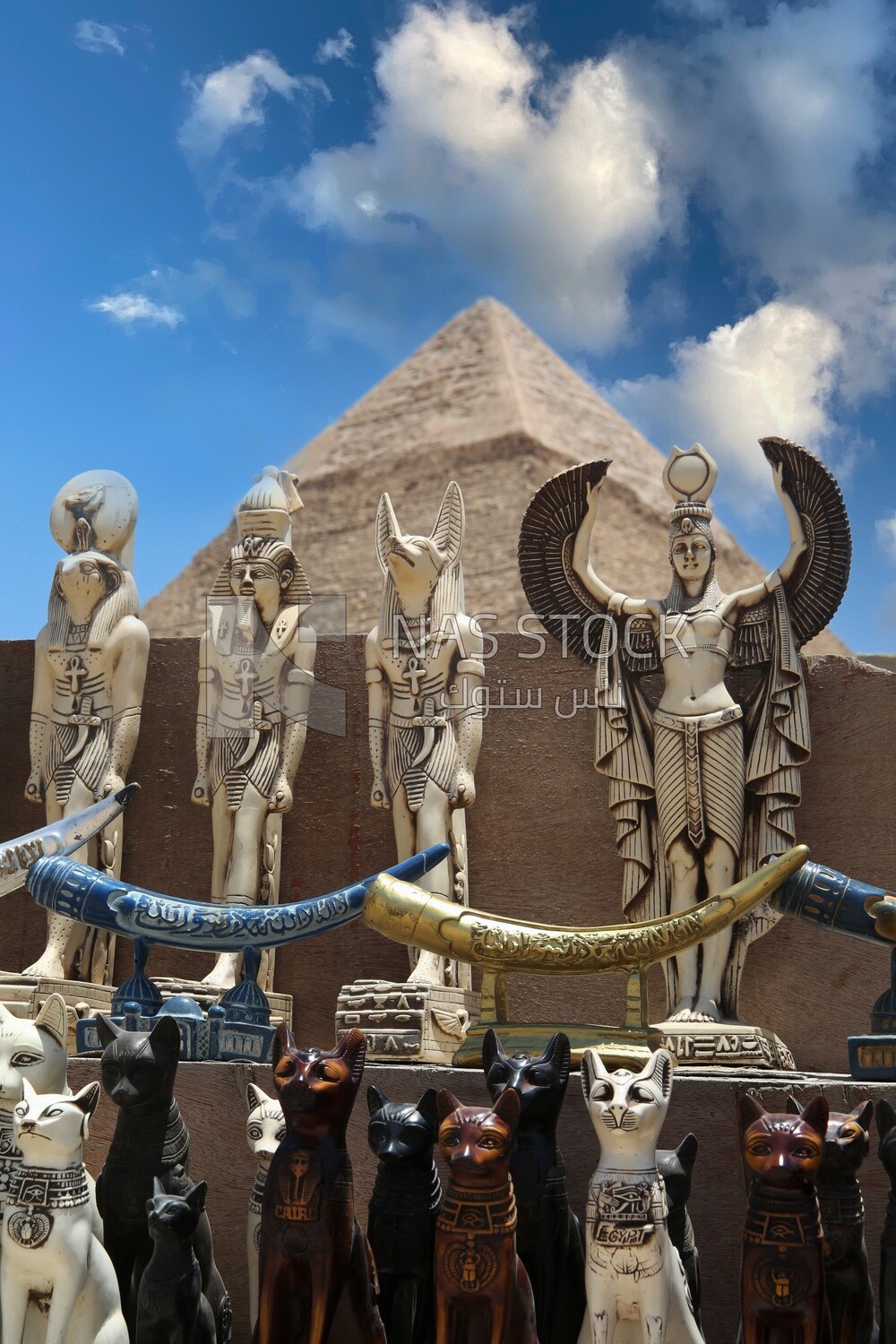 Store for for sale souvenirs in Giza pyramids, Tourism in Egypt, famous landmarks in Egypt