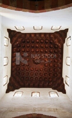 The ceiling of the Beshtak Palace, History, Ancient palace