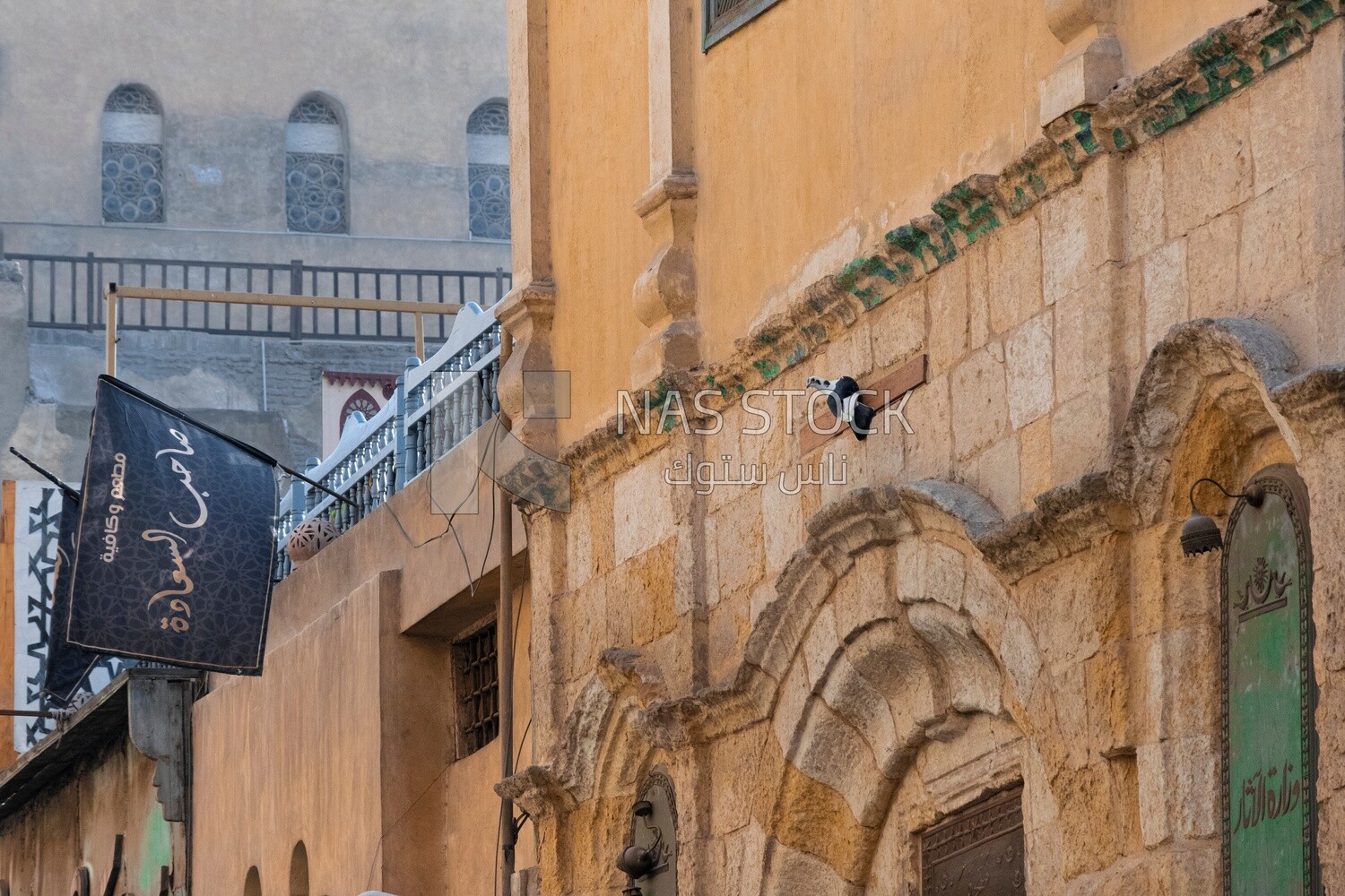 Al-Muizz Li-Din Allah in Fatimid Cairo