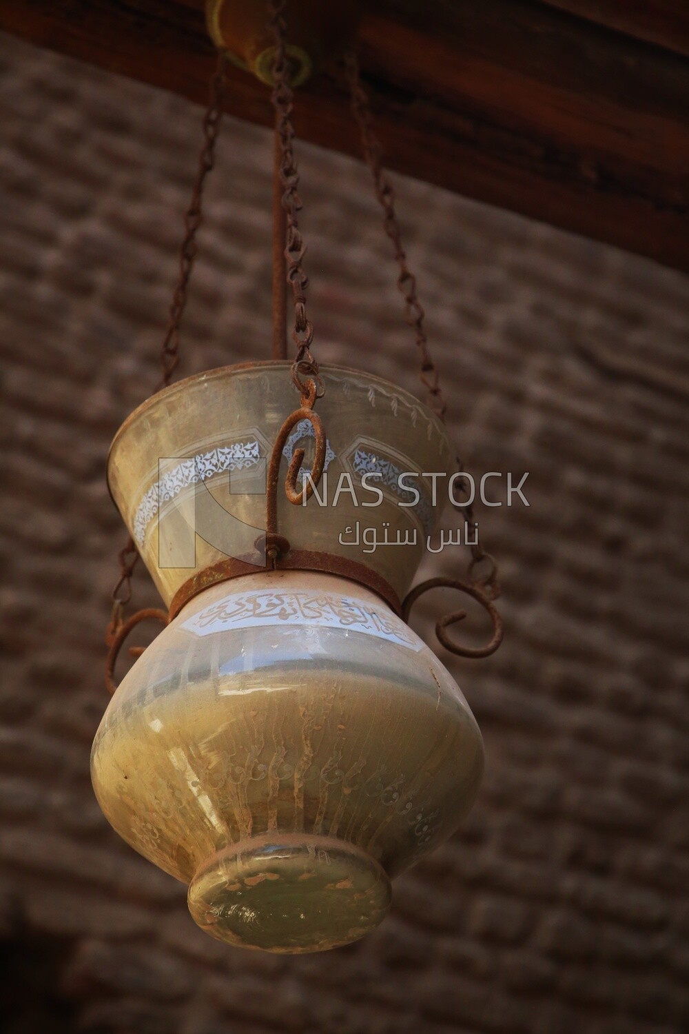 Hanging lamp in the Beshtak Palace, History, Ancient palace