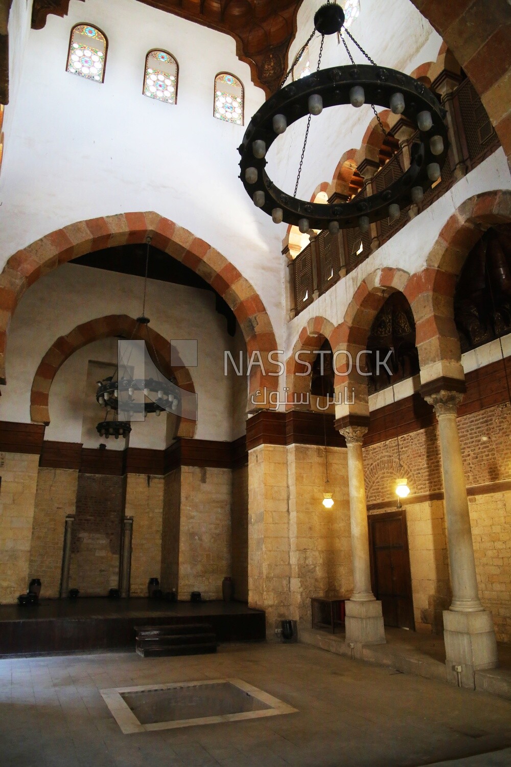 The Beshtak Palace, History, Ancient palace