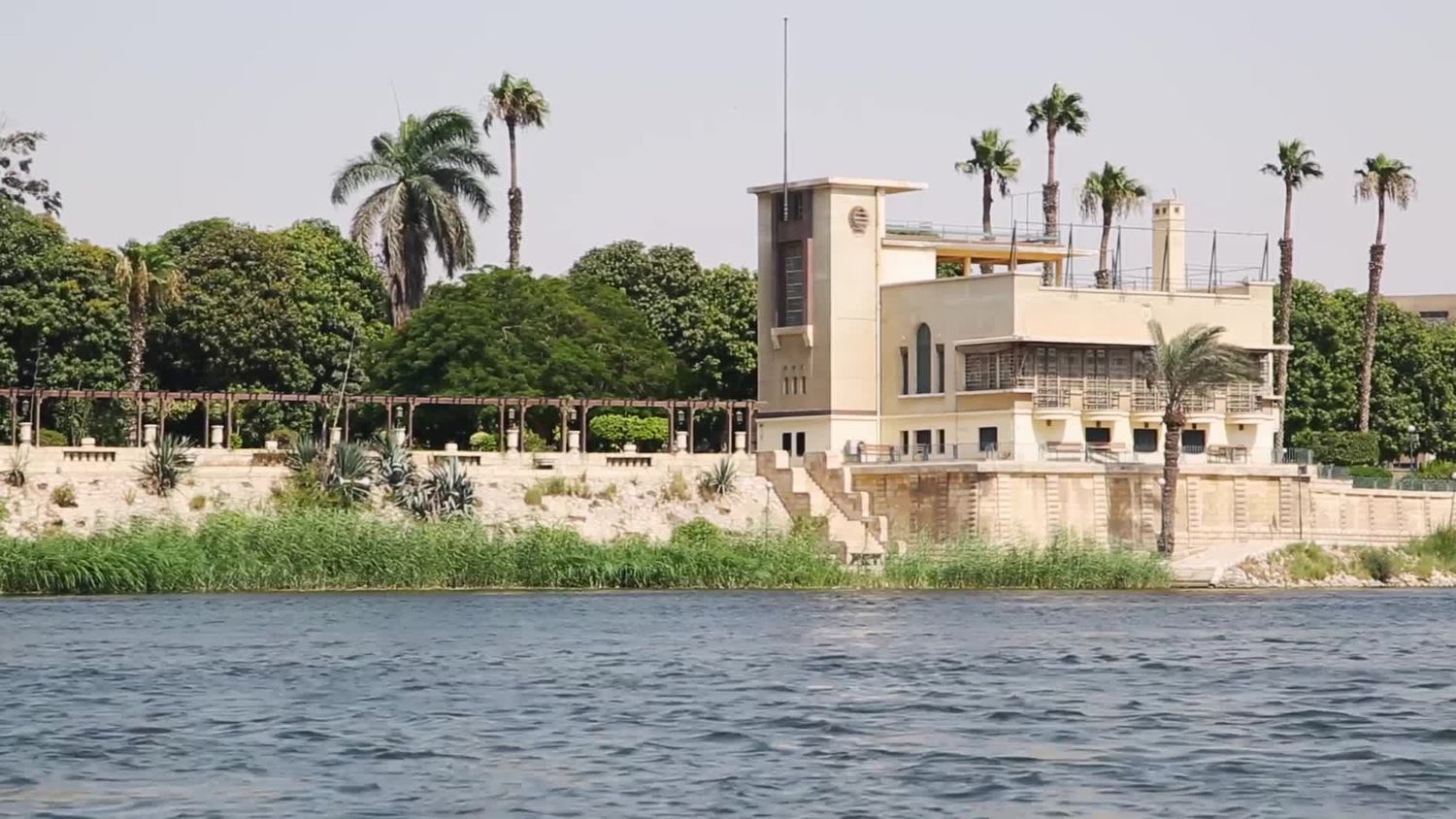 Small villa on the bank of the Nile River in Saqqara, Giza, Egypt