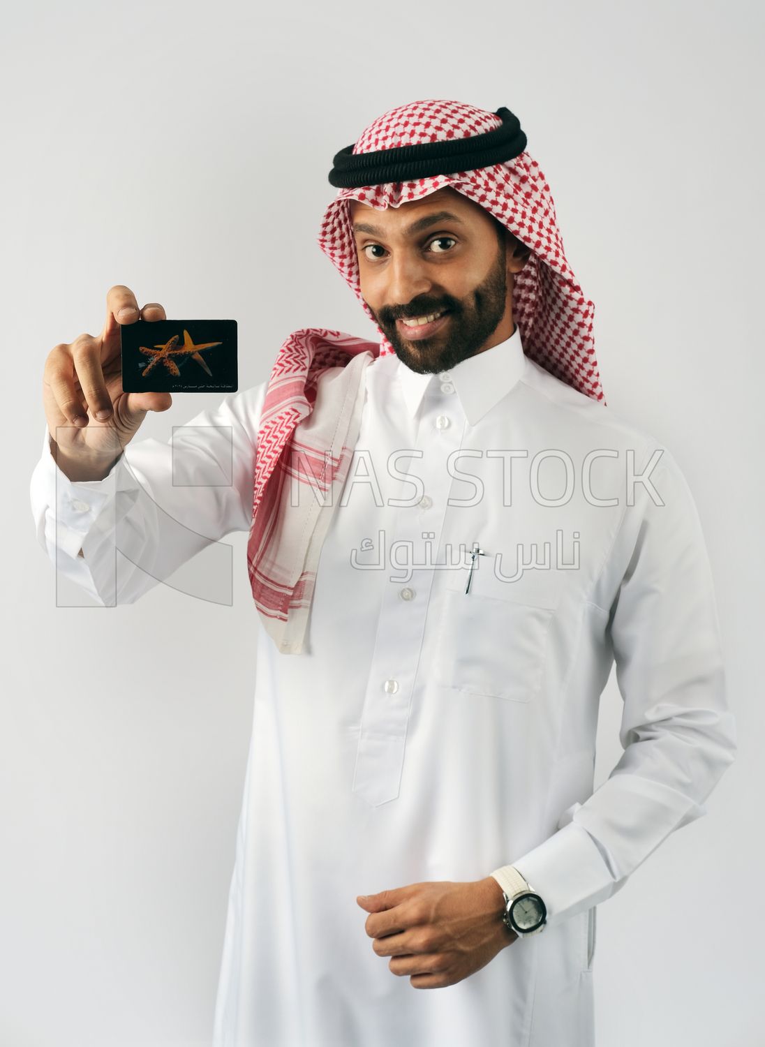 Gulf man holding a card