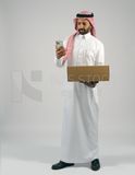 Gulf man holding a  cardboard box