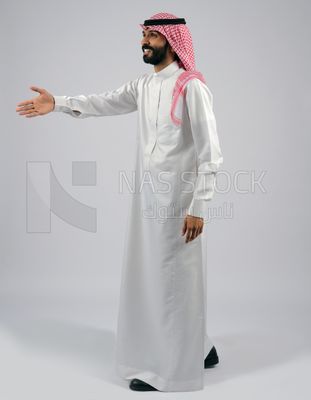 Arab Gulf man in Saudi dress