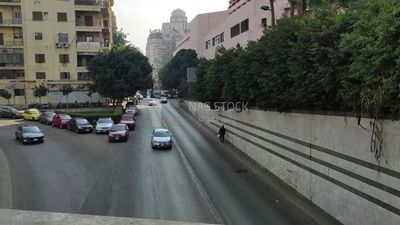 Video showing cars passing under the Nile Corniche tunnel