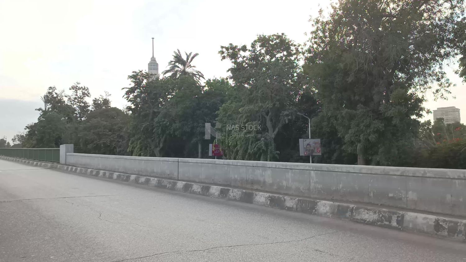 Video showing cars driving on the 6th of October Bridge in Zamalek, Cairo