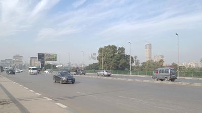Video showing one of the wide streets of Zamalek in Cairo, where cars are moving quickly