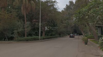 Video showing the car driving on one of the streets of Maadi