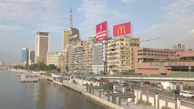 فيديو يظهر وزارة الشئون الخارجية فندق هيلتون رمسيس ومبنى الاذاعة والتلفزيون  يطلون على نهر النيل