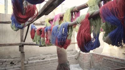 Thread dyeing, professions and crafts