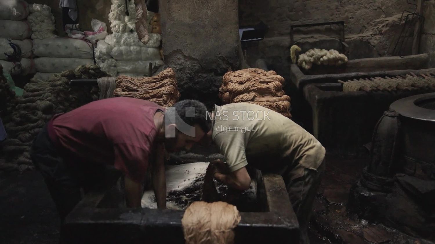 Thread dyeing workshop