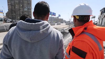 View of the bridge under construction