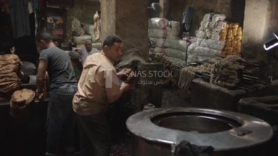 Thread dyeing workshop