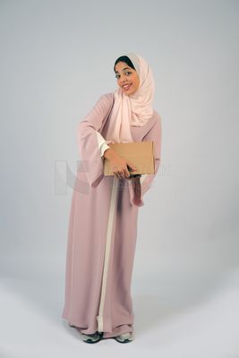 Gulf girl carrying order shipping box