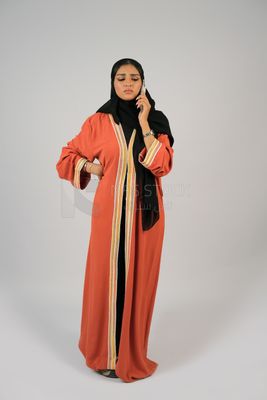 Gulf girl talking on the phone