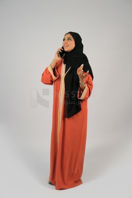 Gulf girl talking on the phone