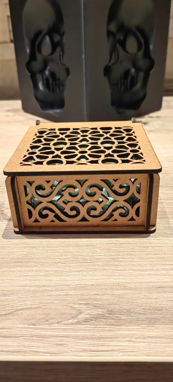 Holzbox mit Deckel 4.3cm hoch