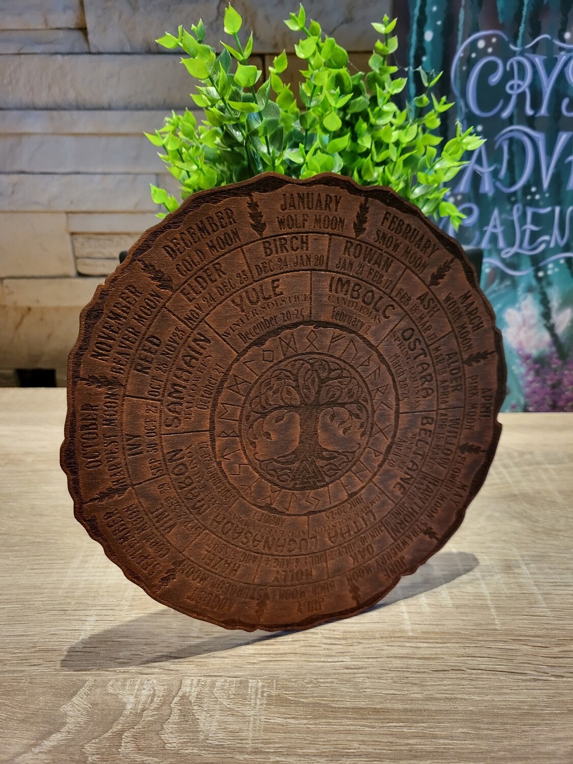 Jahres Board aus Holz, in vielen Farben erhältlich.