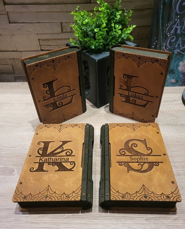 Aufbewahrungsbox/Geschenkbox aus Holz, handgefertigt und personalisierbar. In 2 Größen und verschiedenen Farben erhältlich. Ab