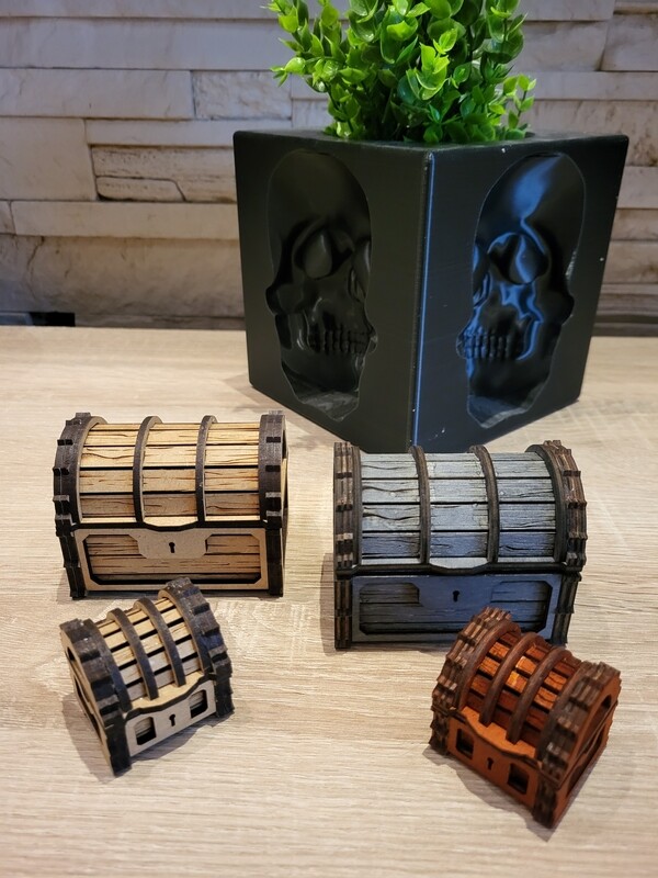 Geschenkbox "Truhe" aus Holz in verschiedenen Ausführungen, ab