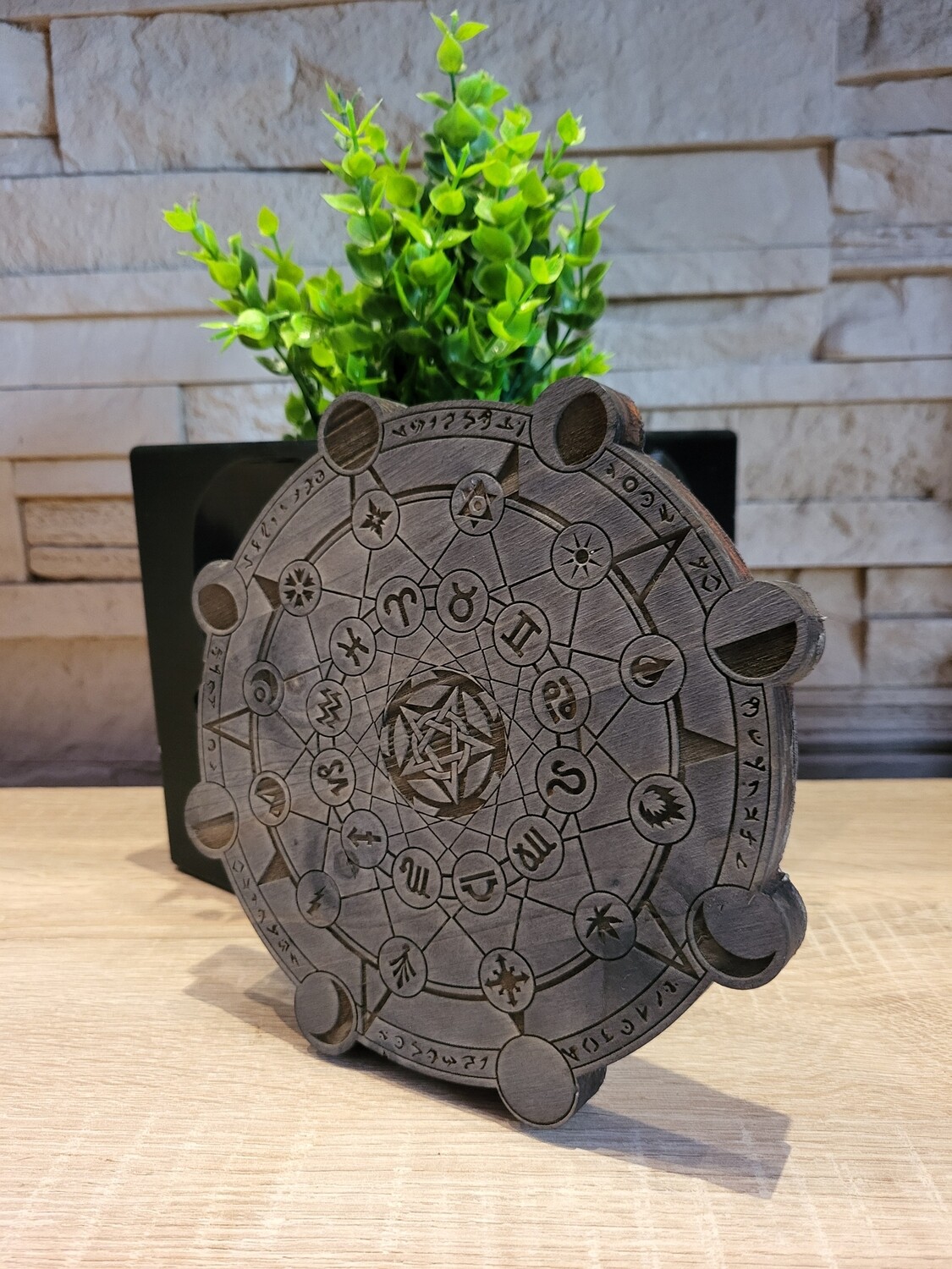 Altar "Mondphasen" Pentagramm aus Holz, handgefertigt. In verschiedenen Farben erhältlich.
