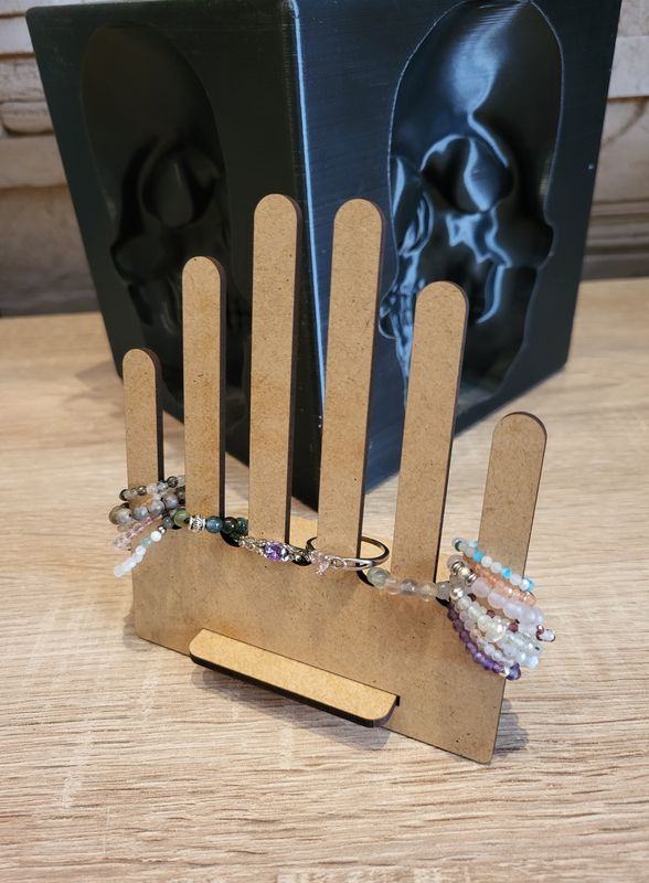 Halter für Ringe aus Holz