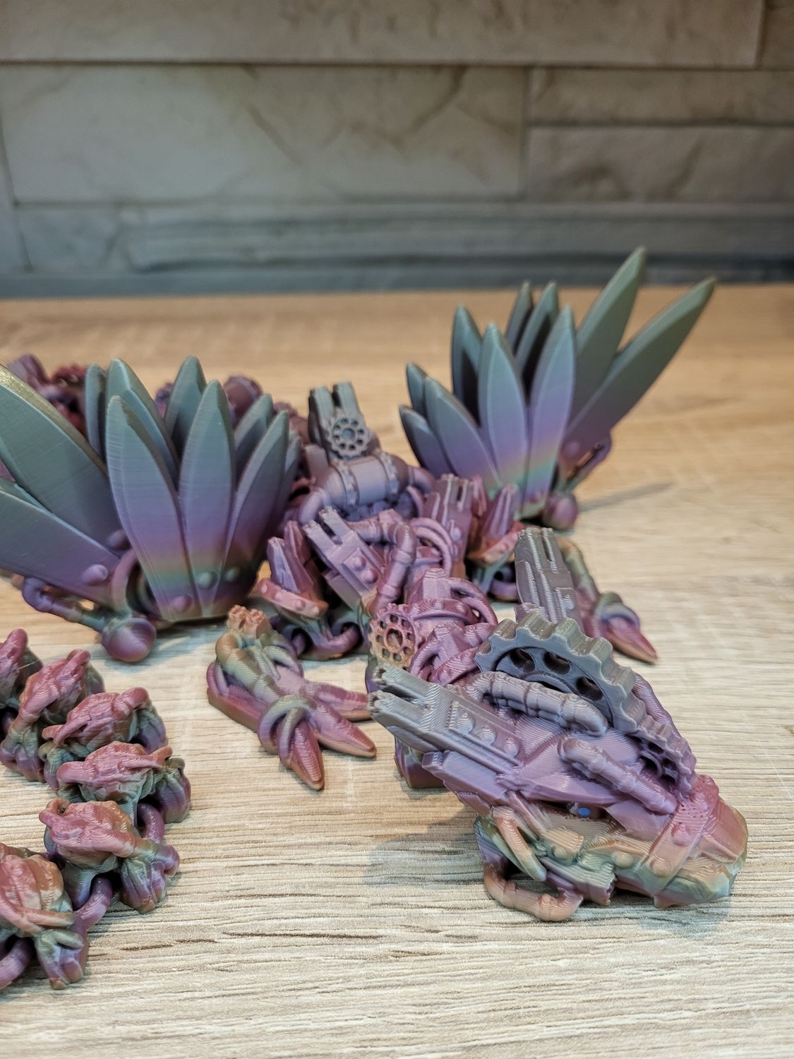 XL Steampunk Drache. In verschiedenen Farben erhältlich. Mit drehbaren Rädchen 