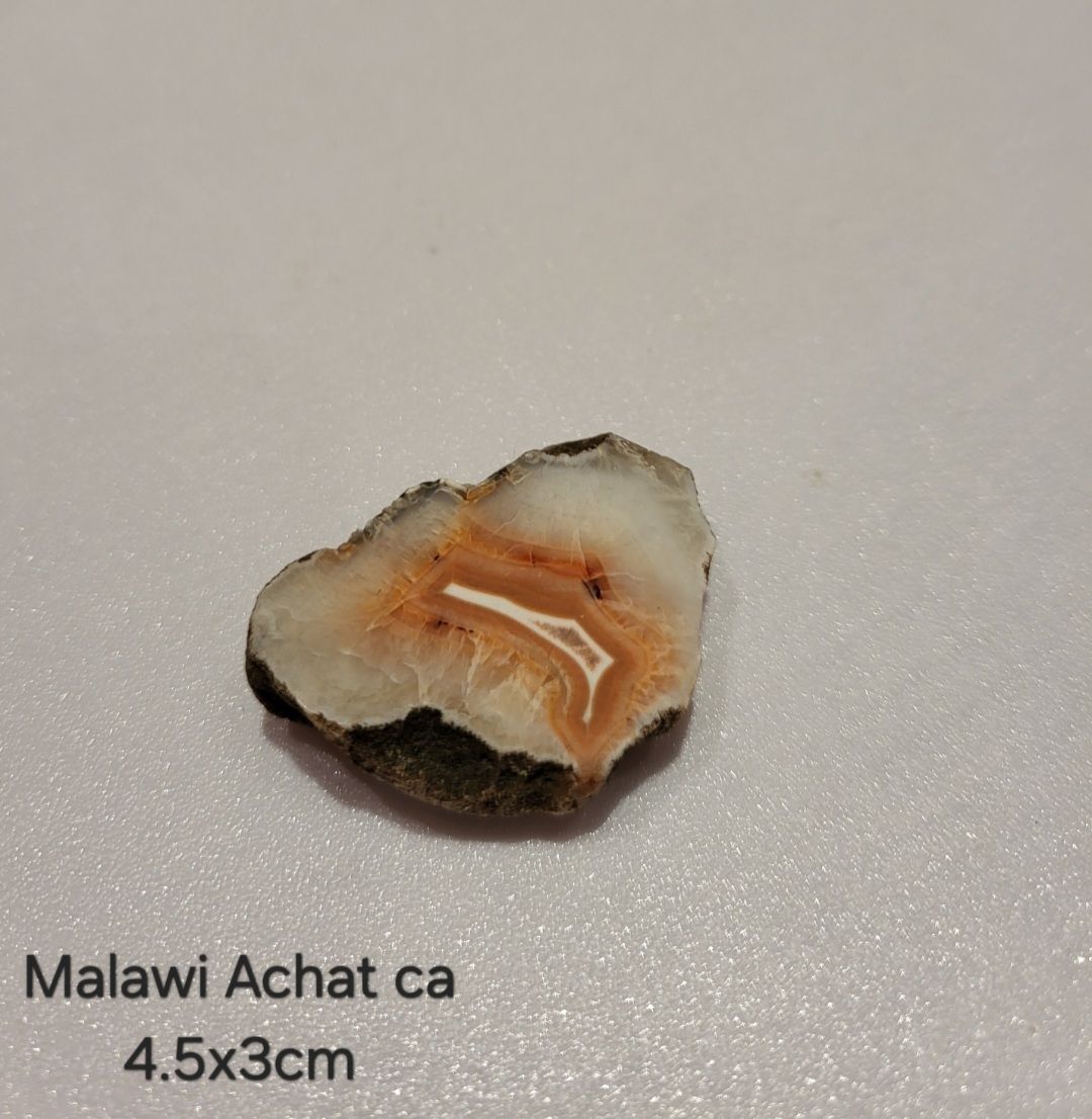 Malawi Achat Endstück, einseitig poliert.